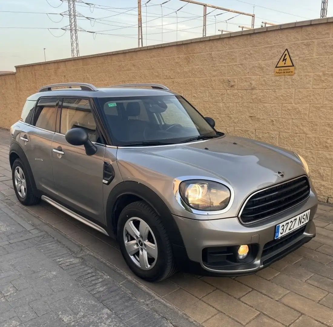 MINI One Countryman - 1