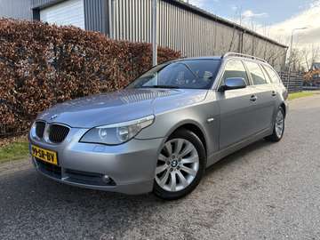 5-serie Touring 523i Executive / AUTOMAAT / LEER /