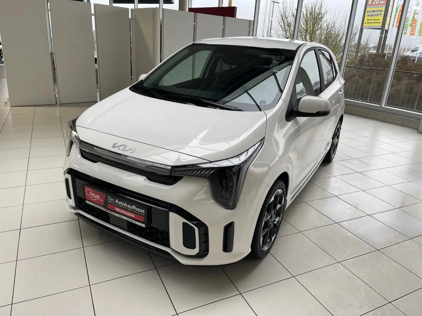 Kia Picanto 1.2 MT PE2 GT-LINE Bílá - 1