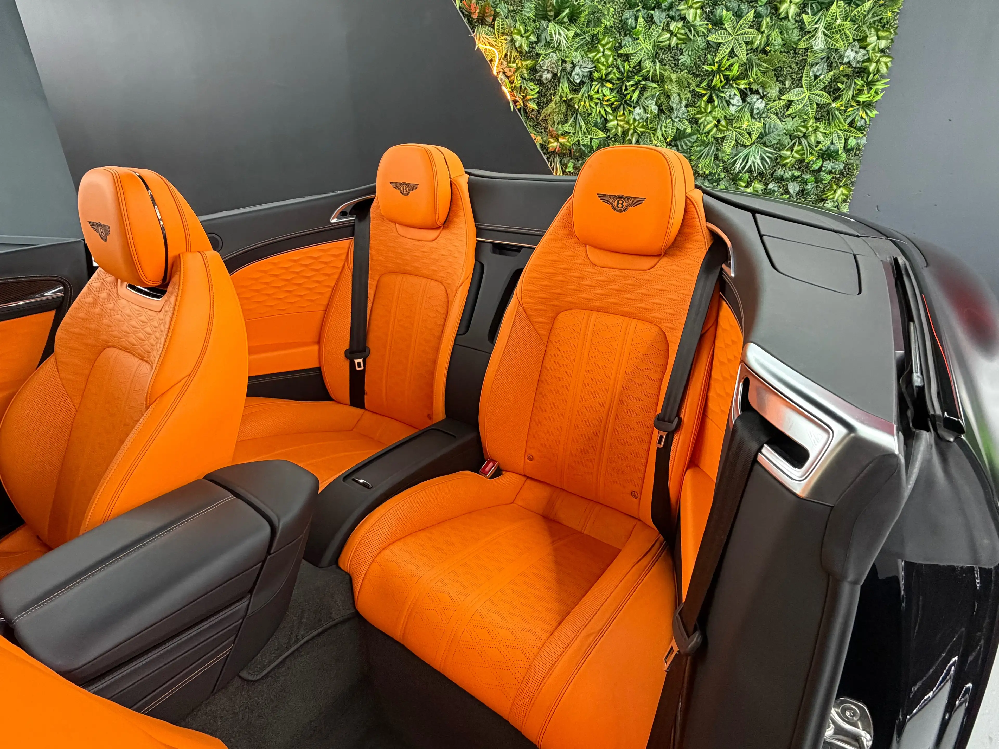 Bentley Continental GTC Speed Mulliner V8 Hermes Leder — photo 12