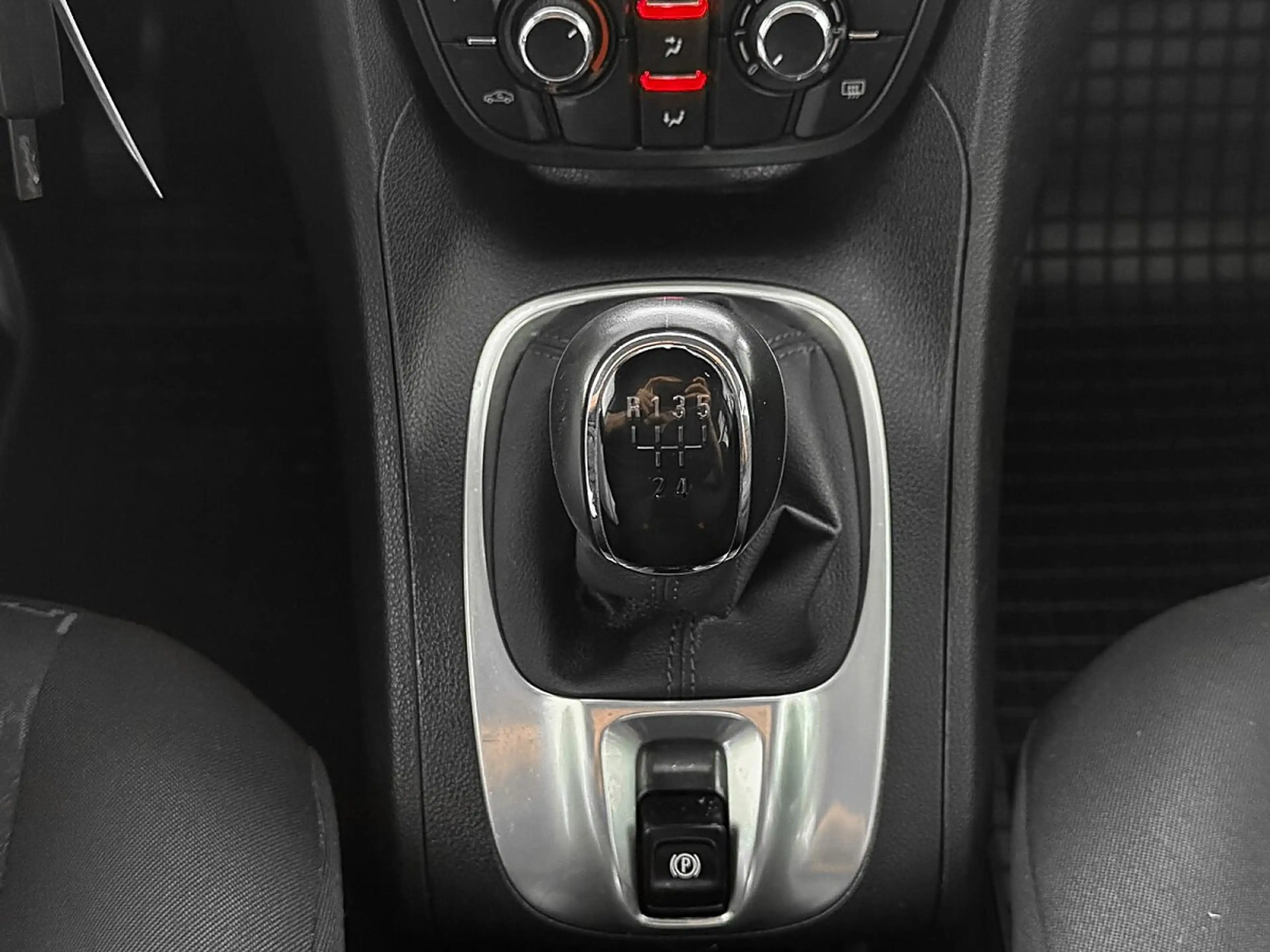 Opel Meriva 1,4 ecoflex Cool & Sound | 1.BESITZ | — photo 13