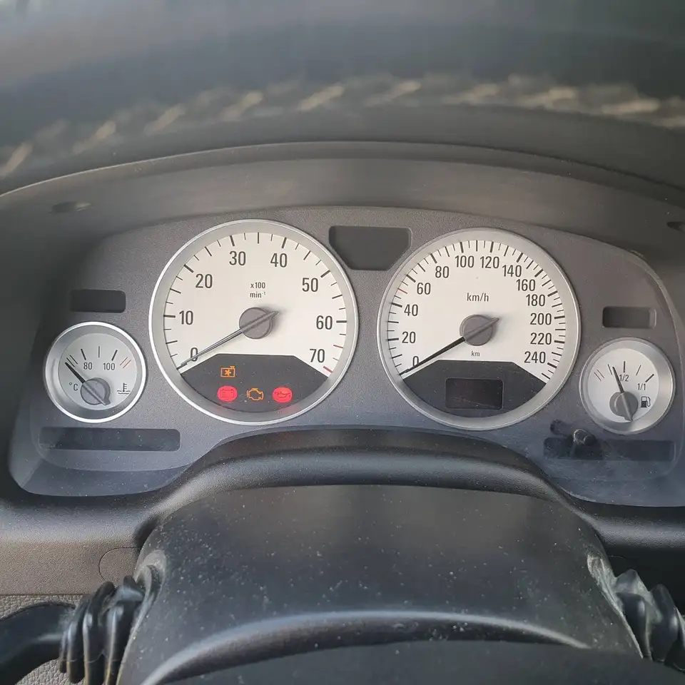 Opel Astra Cabrio 2.2 16V, foto 7