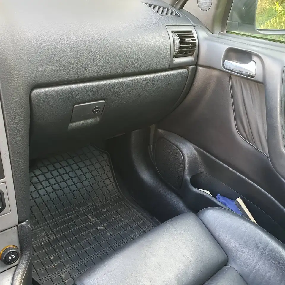 Opel Astra Cabrio 2.2 16V, foto 9