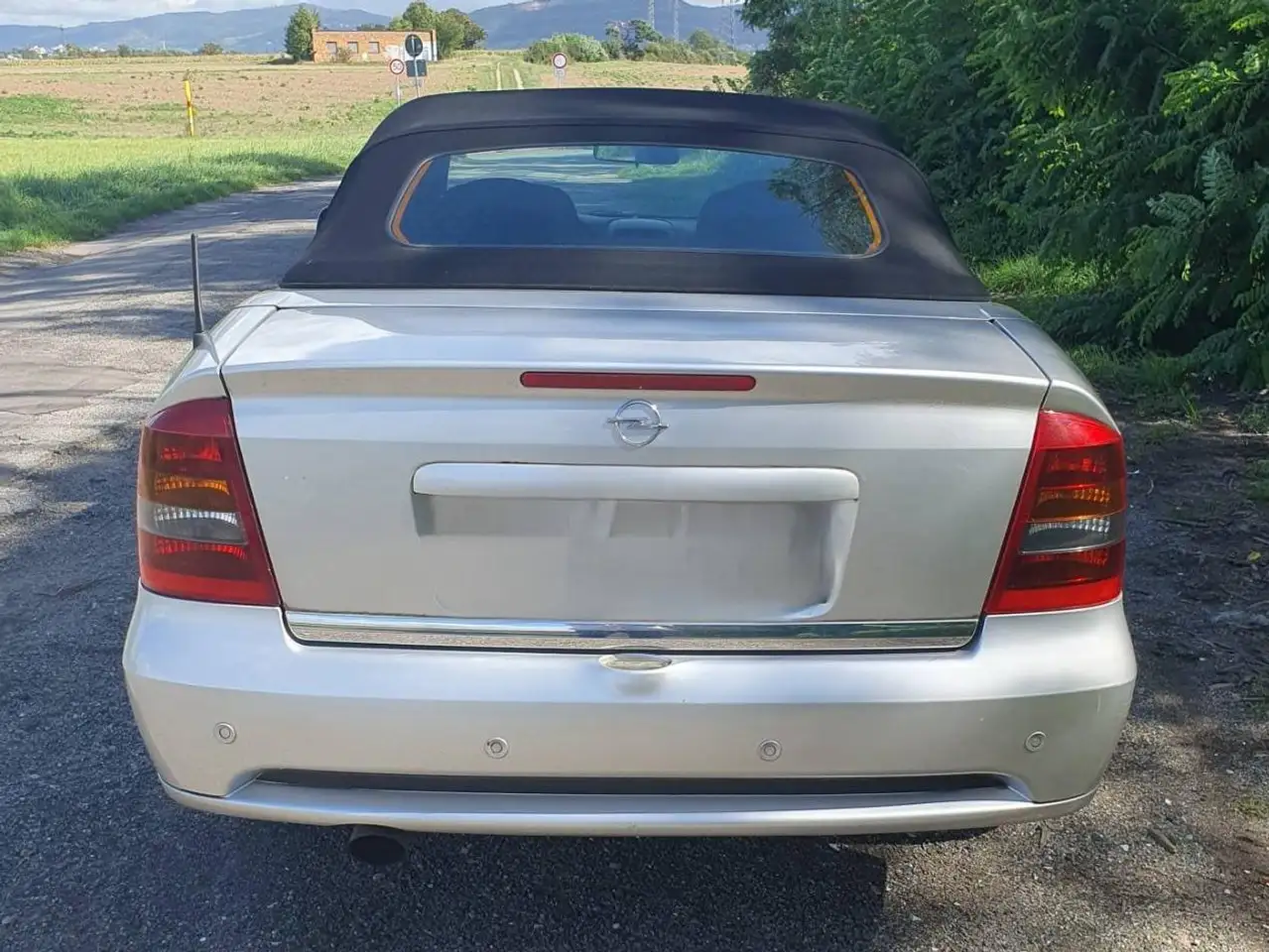Opel Astra Cabrio 2.2 16V, foto 5