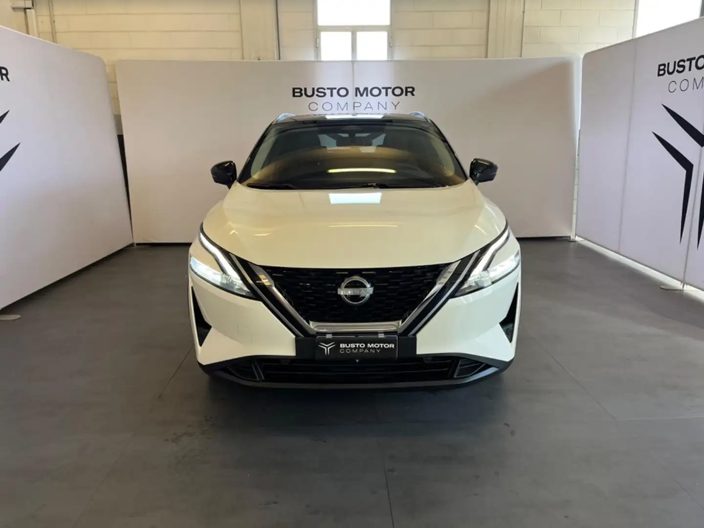 Nissan Qashqai MHEV 140 CV N-Connecta Bianco - 2