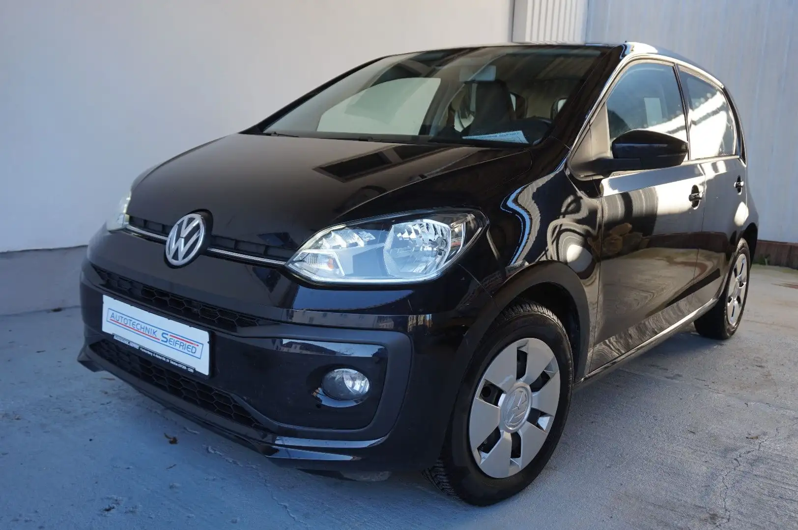 Volkswagen up! 1,0 move up! Klima Sitzhzg Bluetooth Noir - 1