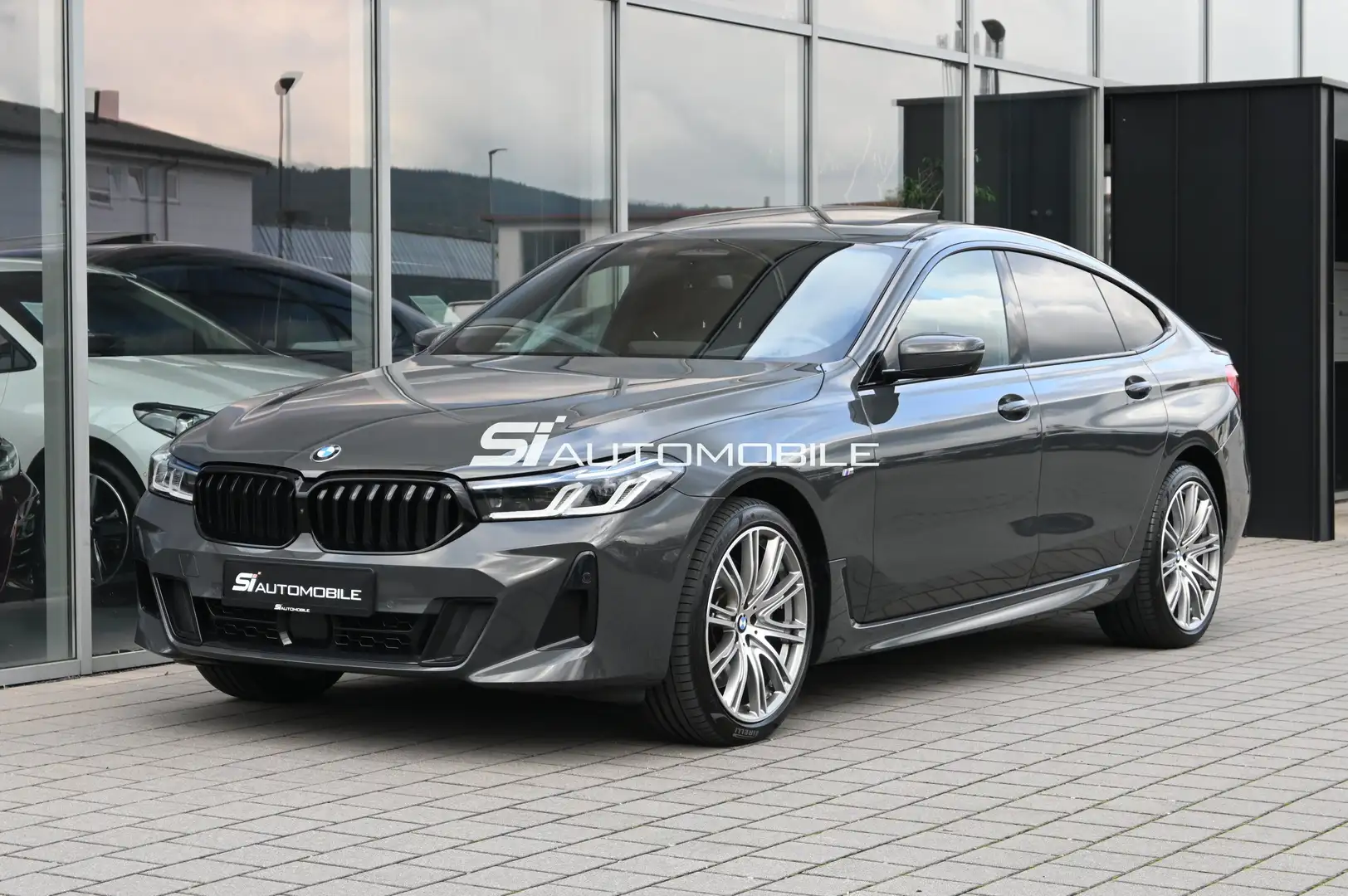 BMW 630 630d xDr. Gran Turismo M-Sport *AHK*STANDHEIZ*PANO Grau - 1