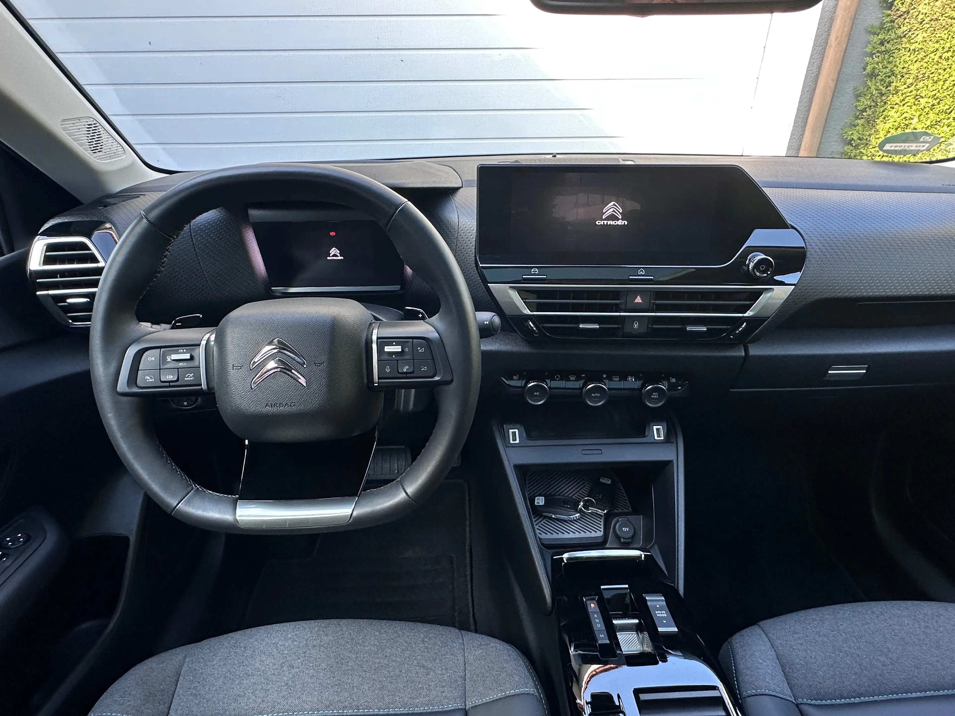 Citroen C4 C4 PureTech 130 Max EAT8 Panorama, Head-Up, 360° — photo 10
