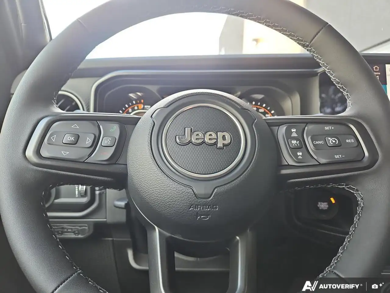 Jeep Gladiator снимка Jeep Gladiator