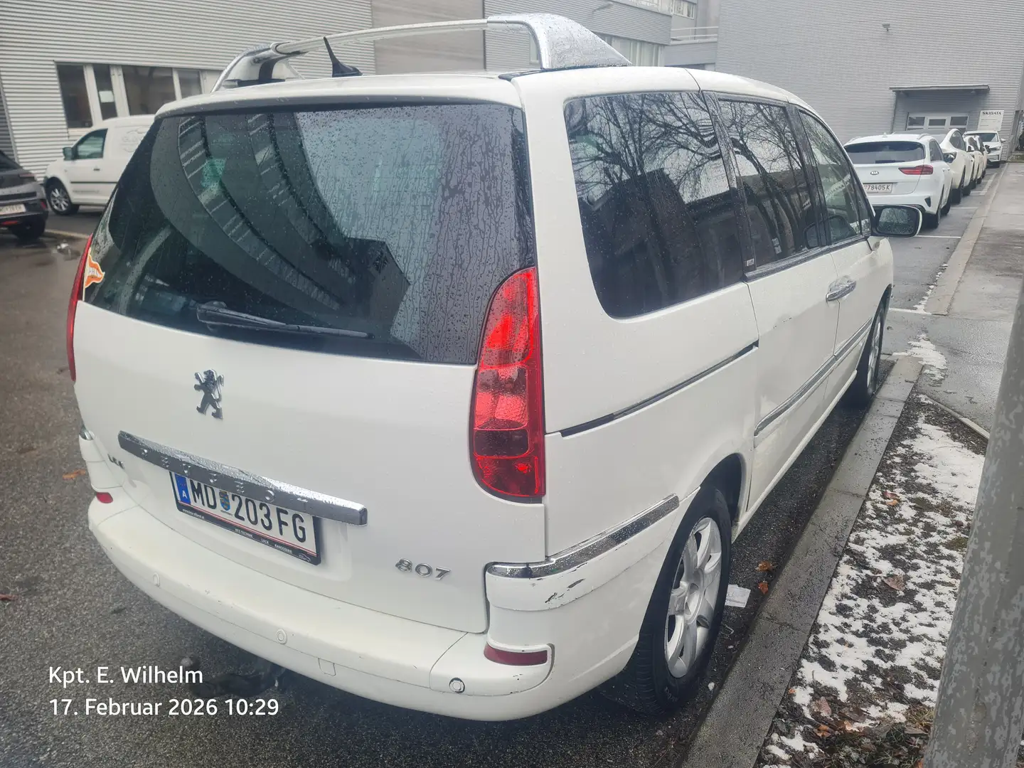 Peugeot 807 807 SV Premium 2,0 HDI 110 (FAP) Tiptr. SV Premium Weiß - 2