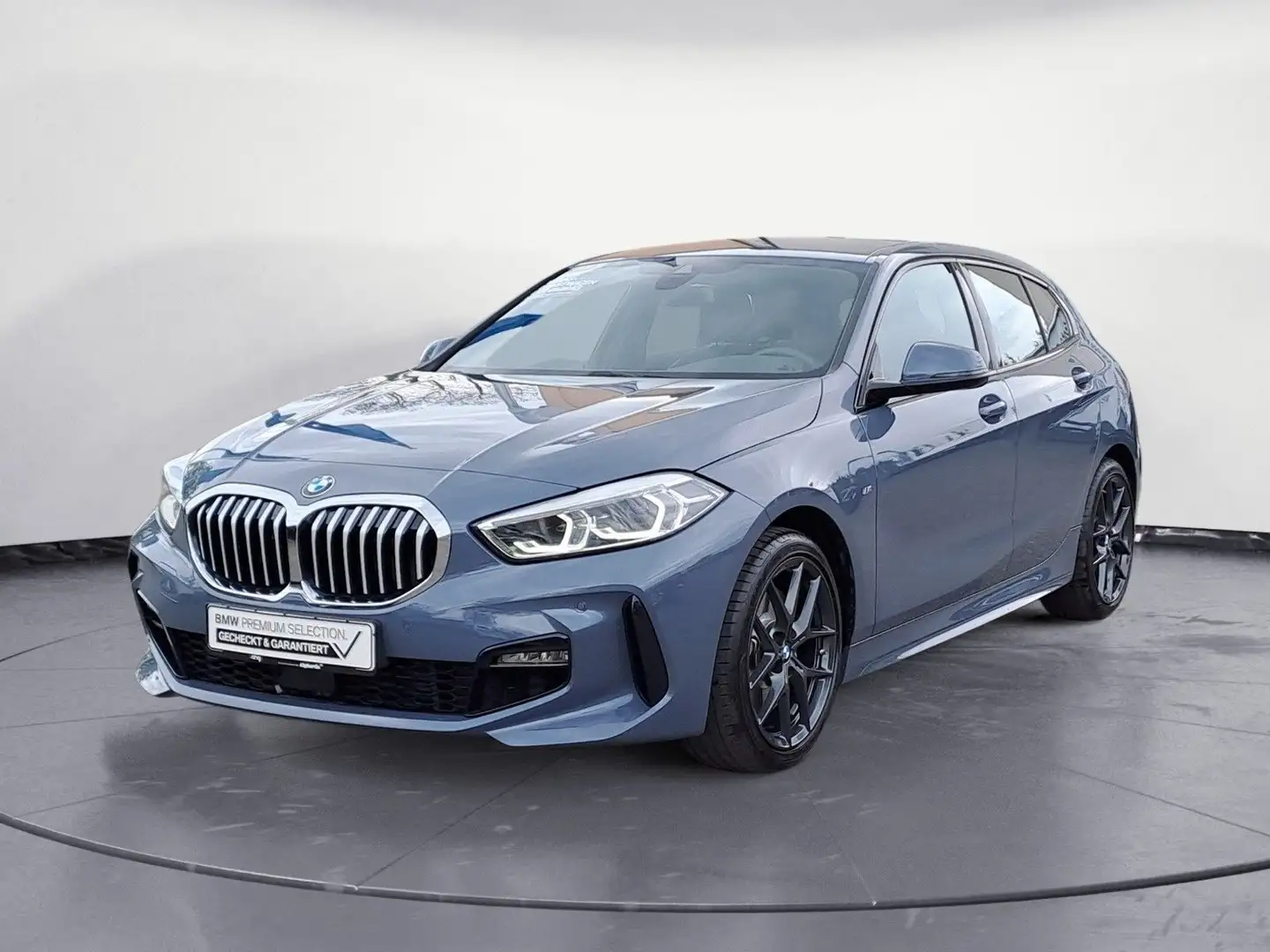 BMW 120 i M Sport Steptronic AHK 18' Grijs - 2