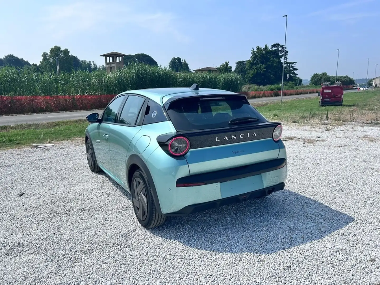Lancia Ypsilon Hybrid e-DCT Verde - 2