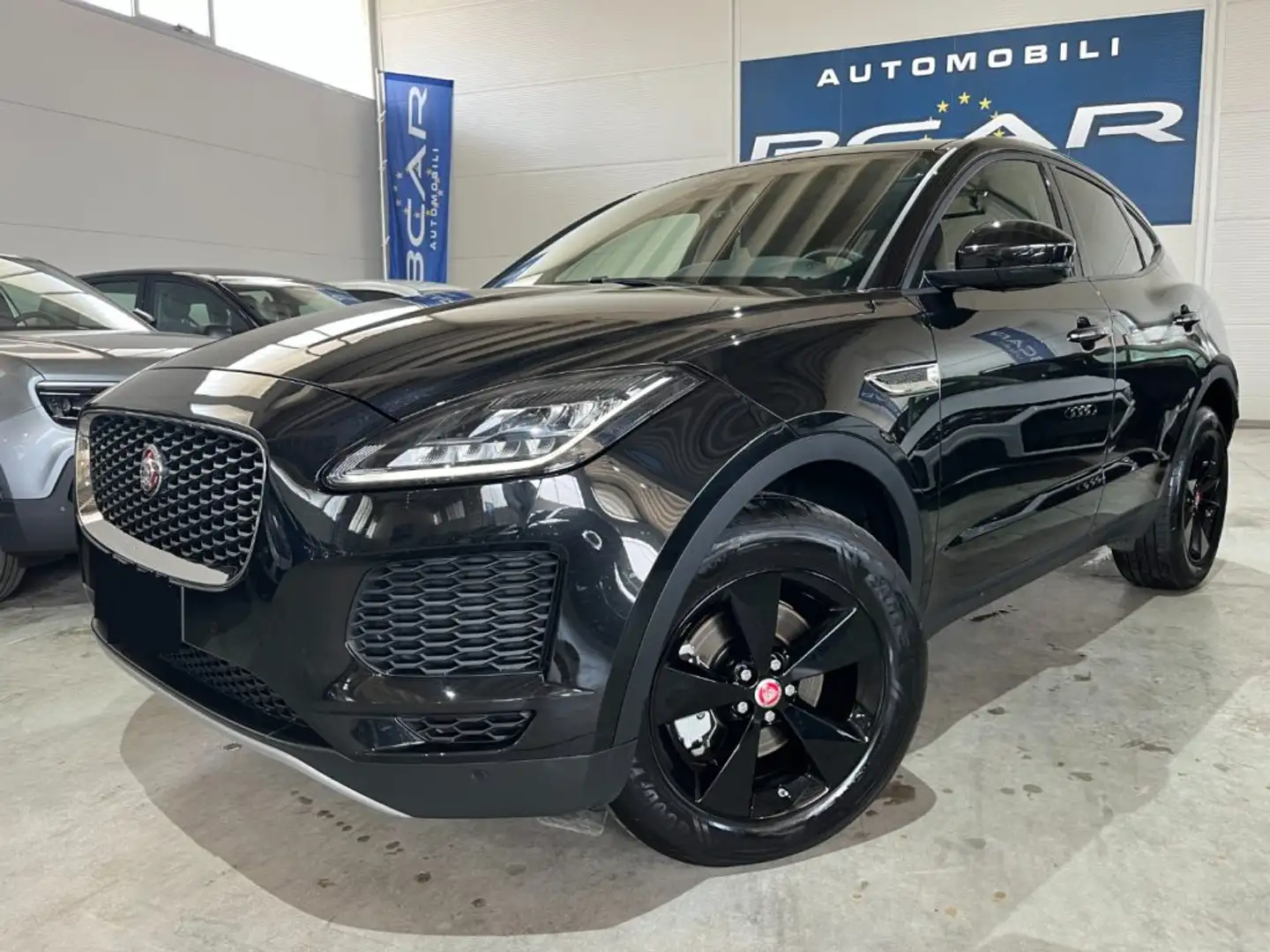Jaguar E-Pace 2.0D 150 CV AWD aut. R-Dynamic S TETTO/PELLE/NAVI Nero - 1