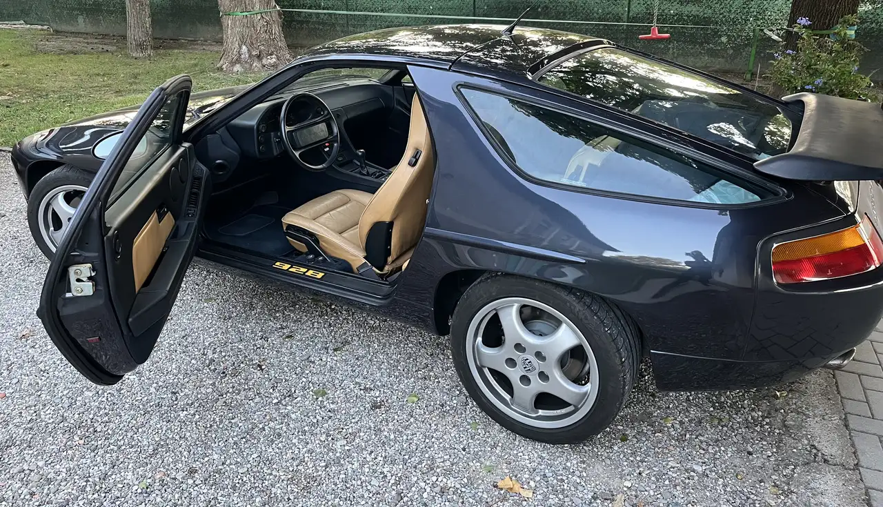 Porsche 928 5.0 S4, foto 6