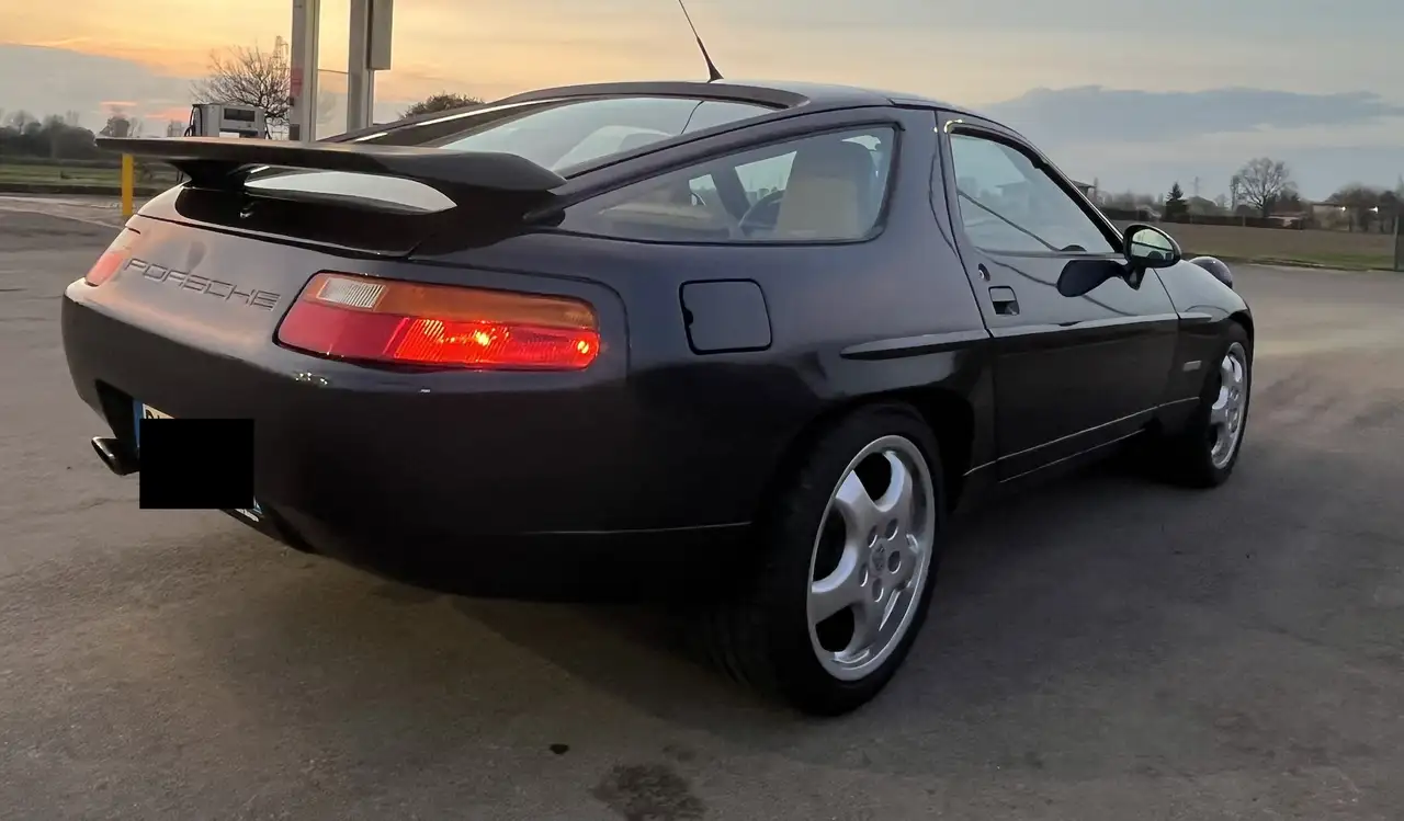 Porsche 928 5.0 S4, foto 5