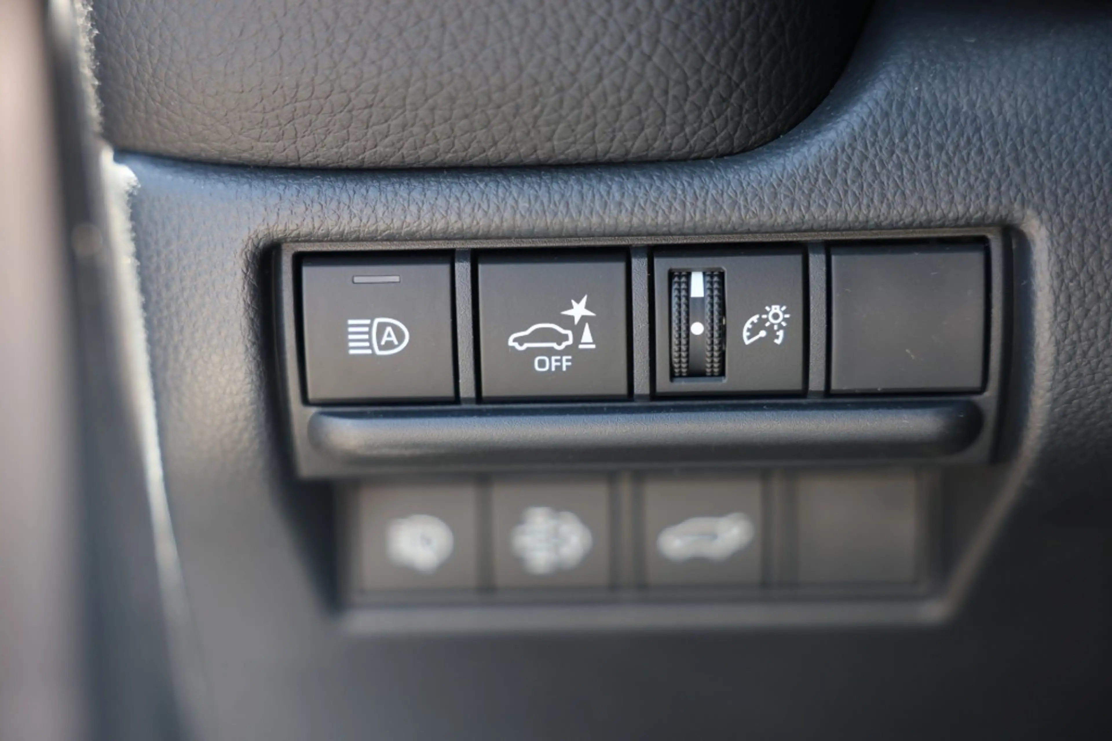 Toyota Land Cruiser 2.8 D-4D 5DRS MILD HYBRIDE EXECUTIVE  A/T VAN — photo 23
