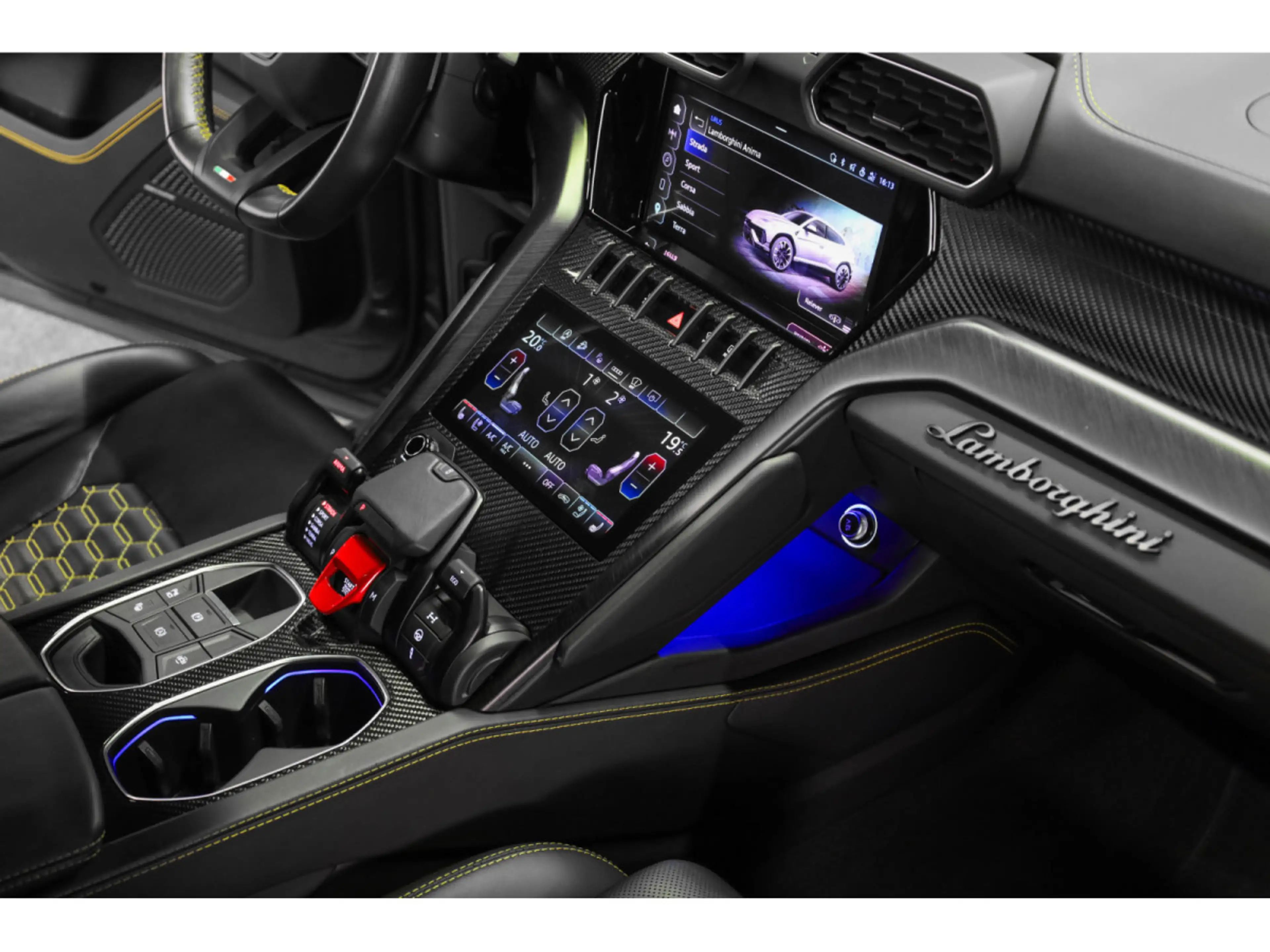 Lamborghini Urus S V8 - AKRAPOVIC — photo 11
