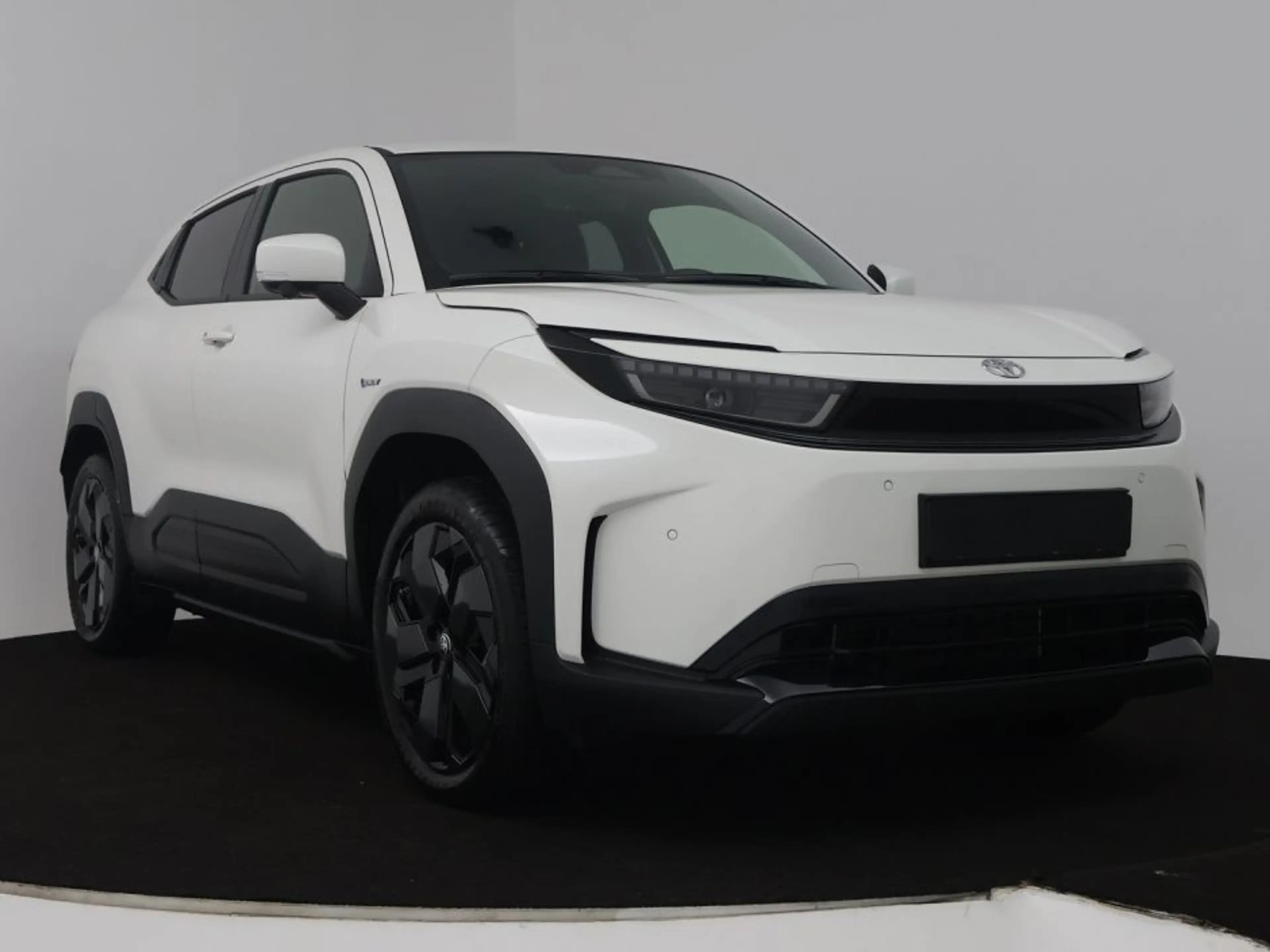 Toyota Urban Cruiser Executive 61 kWh — photo 15