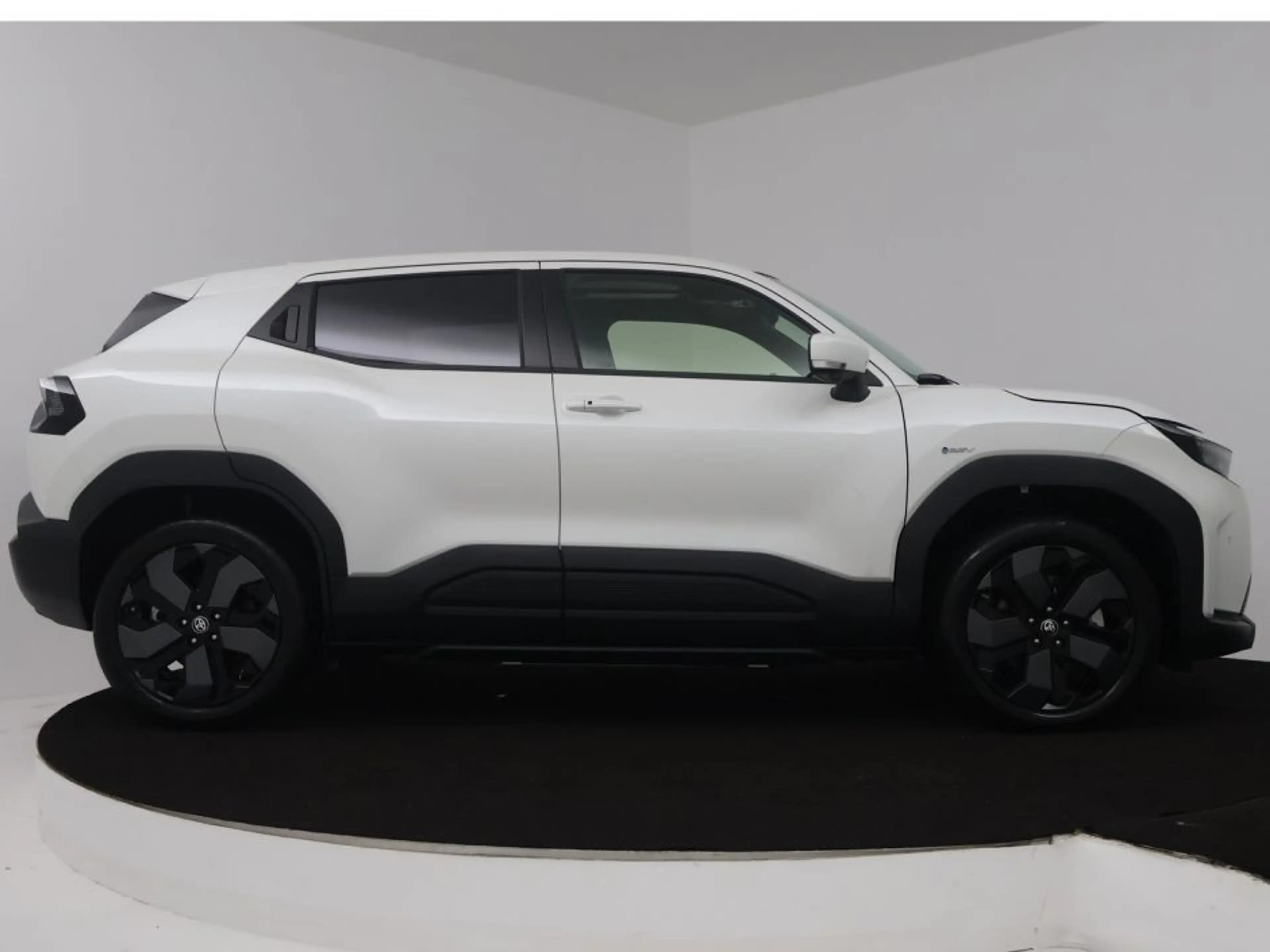 Toyota Urban Cruiser Executive 61 kWh — photo 14