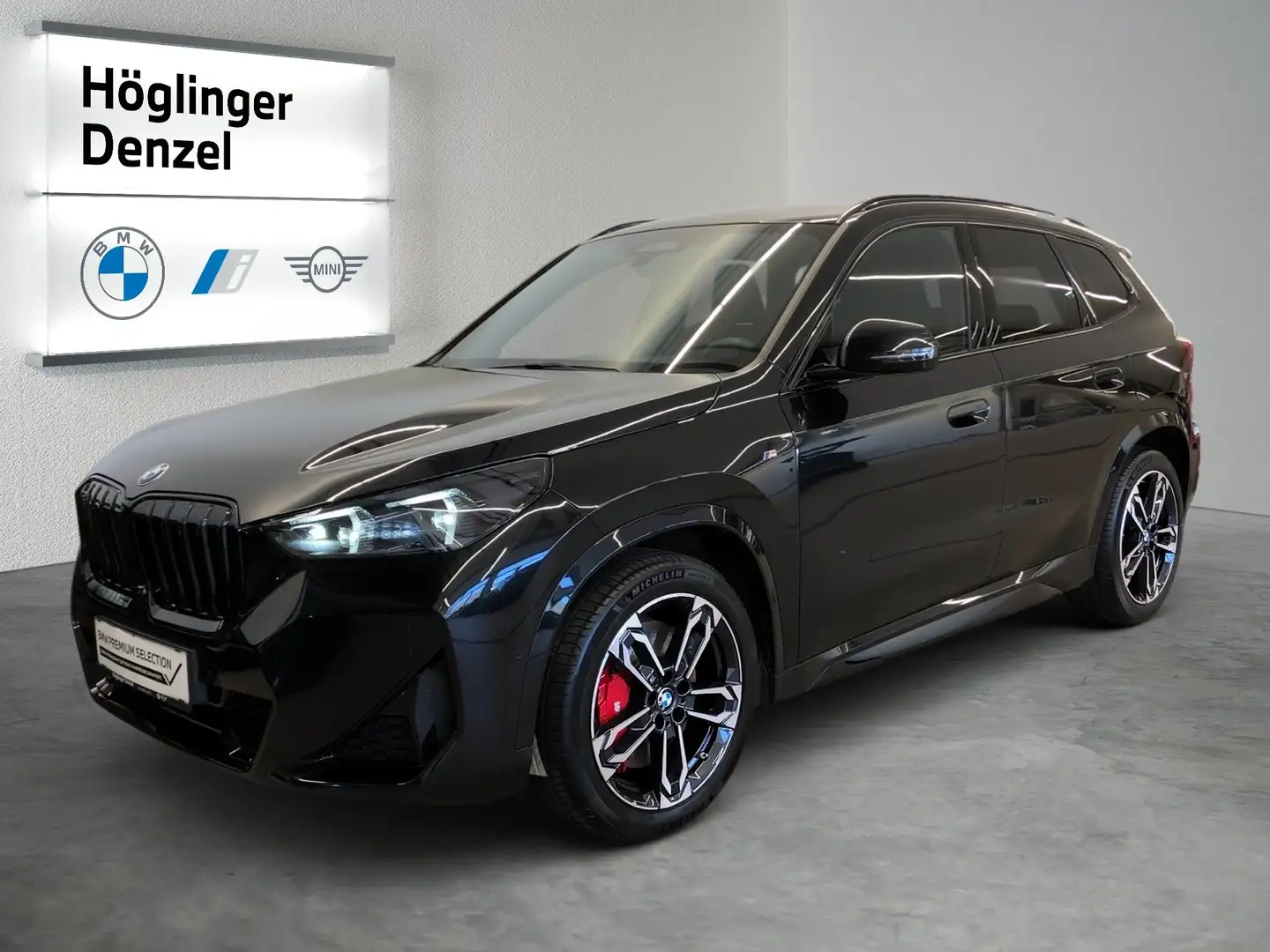 BMW X1 xDrive20d Schwarz - 2