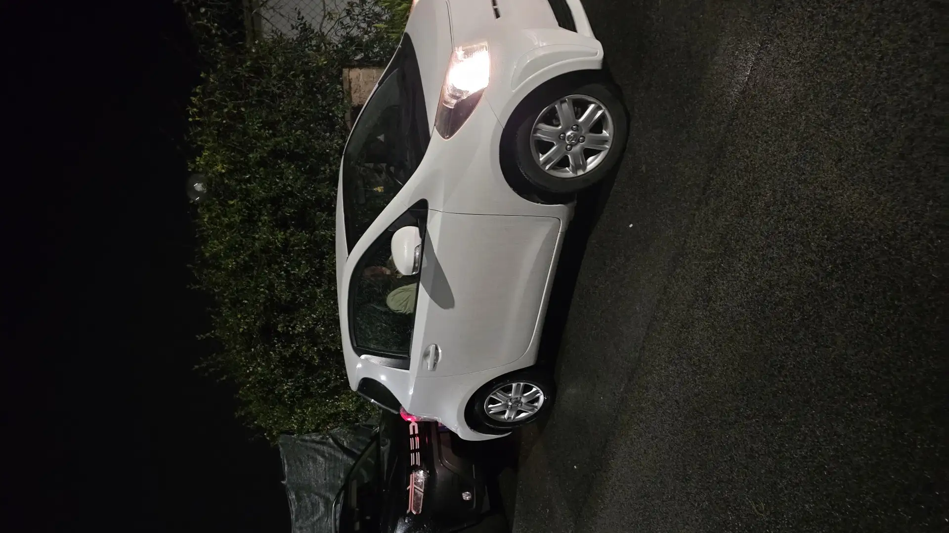 Toyota iQ 1.0 cvt (multidrive) - 2