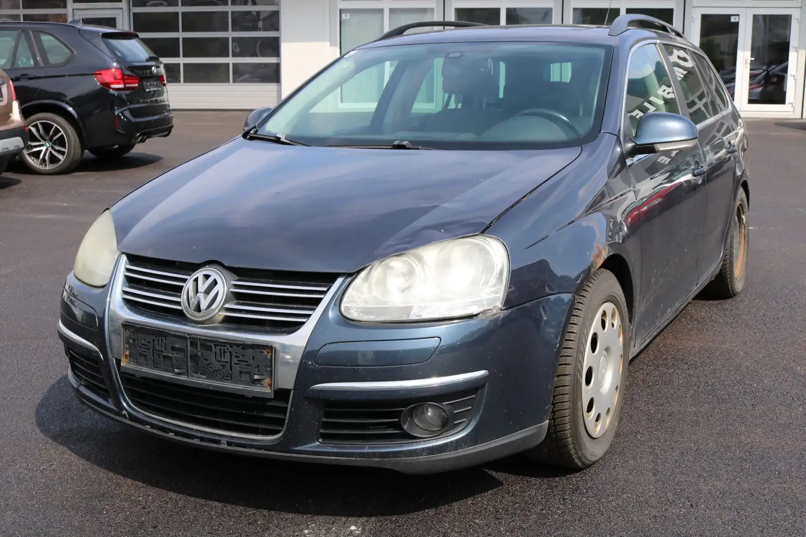 Volkswagen Golf 1,9 Blau - 1