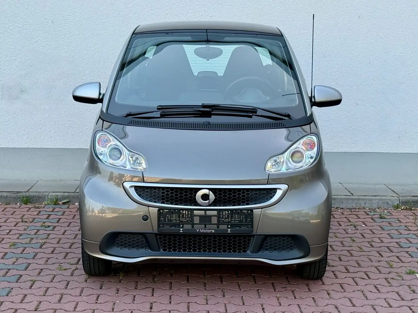 smart forTwo /Automatik/Servolenkung/Panorama/Klima/ Gris - 2