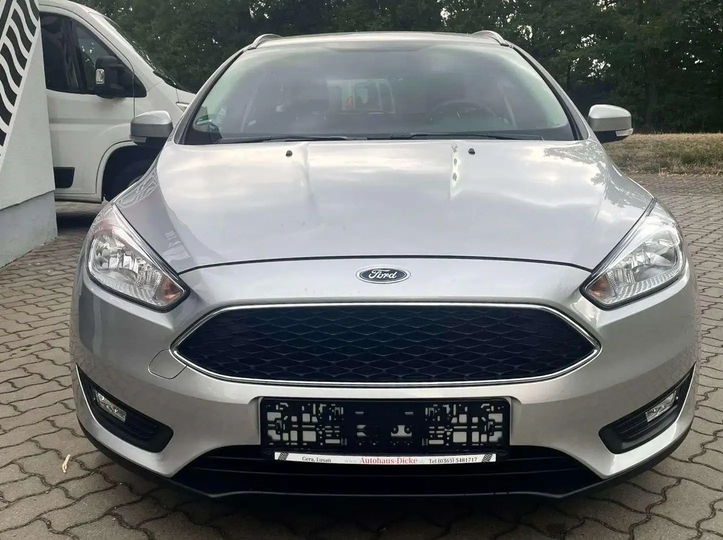 Ford Focus Turnier Business 2-Z-Klimaaut Tempom Sitzh Silber - 2