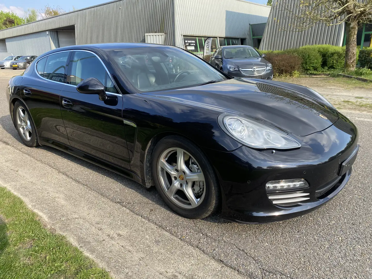 Porsche Panamera 4S 4.8i V8 PDK burmester Schwarz - 2