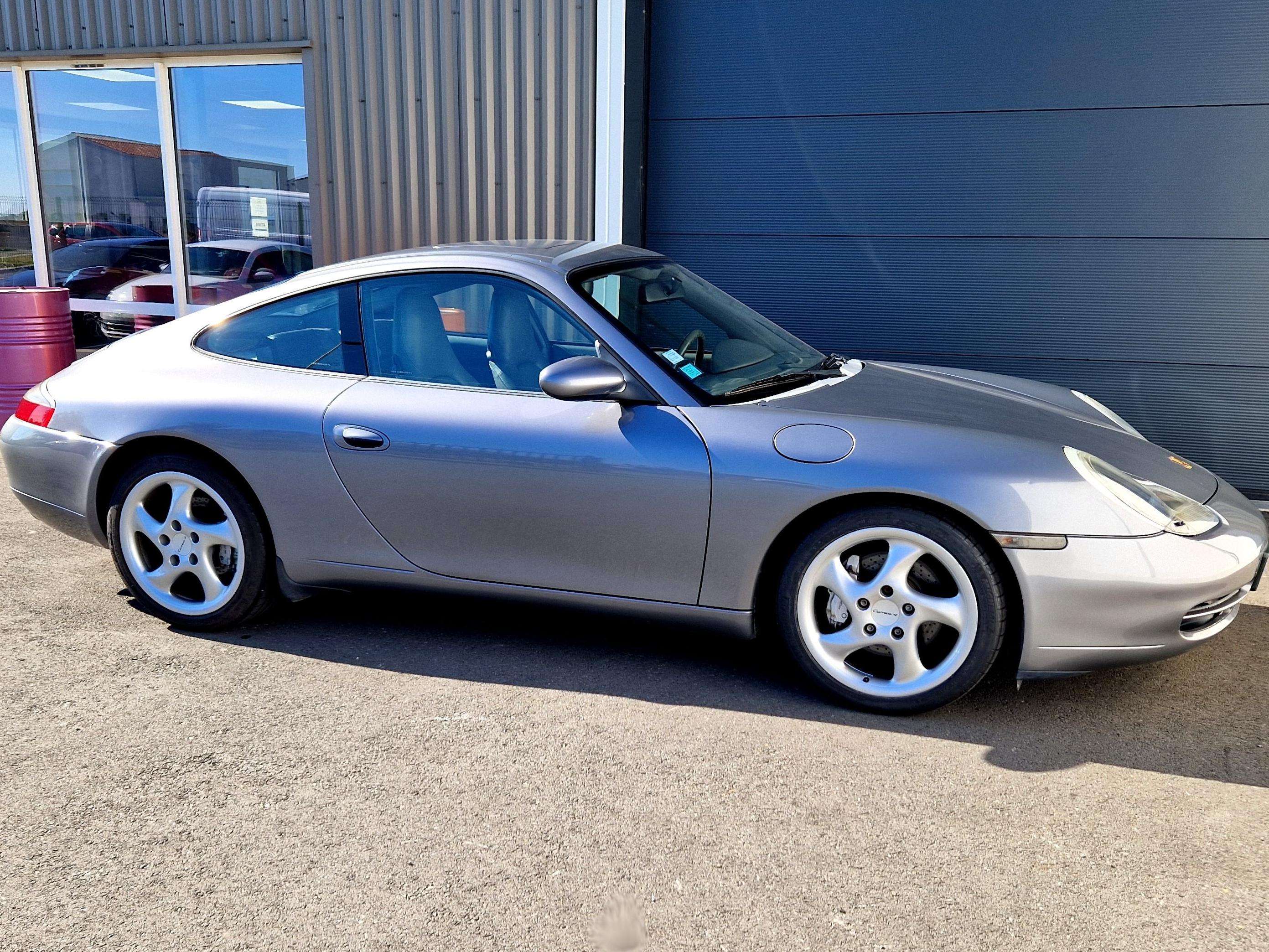 Porsche 996