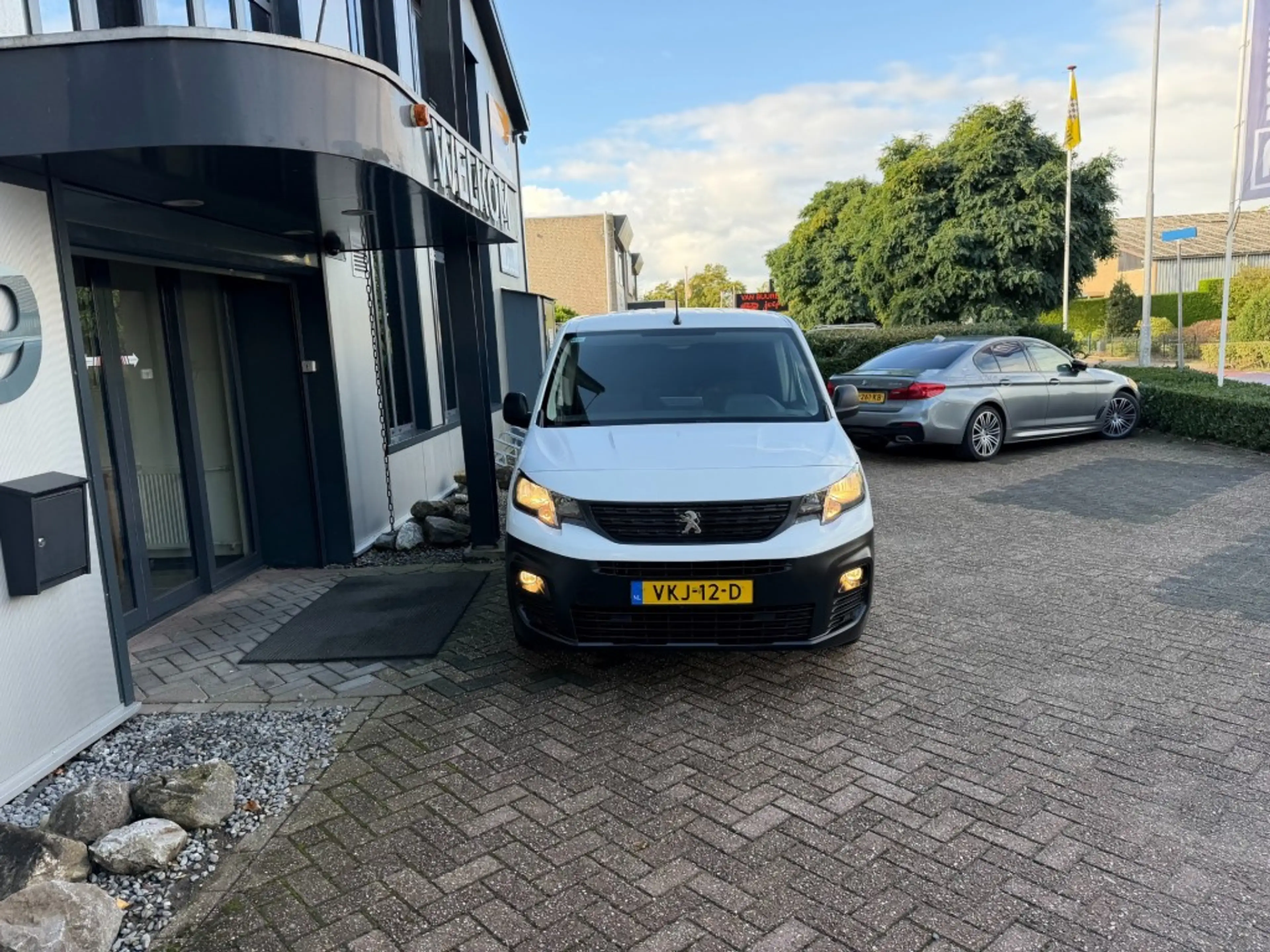 Peugeot Partner 1.5 BlueHDi Navi, Cruisecntrl, Schuifdeur, PDC, — photo 2