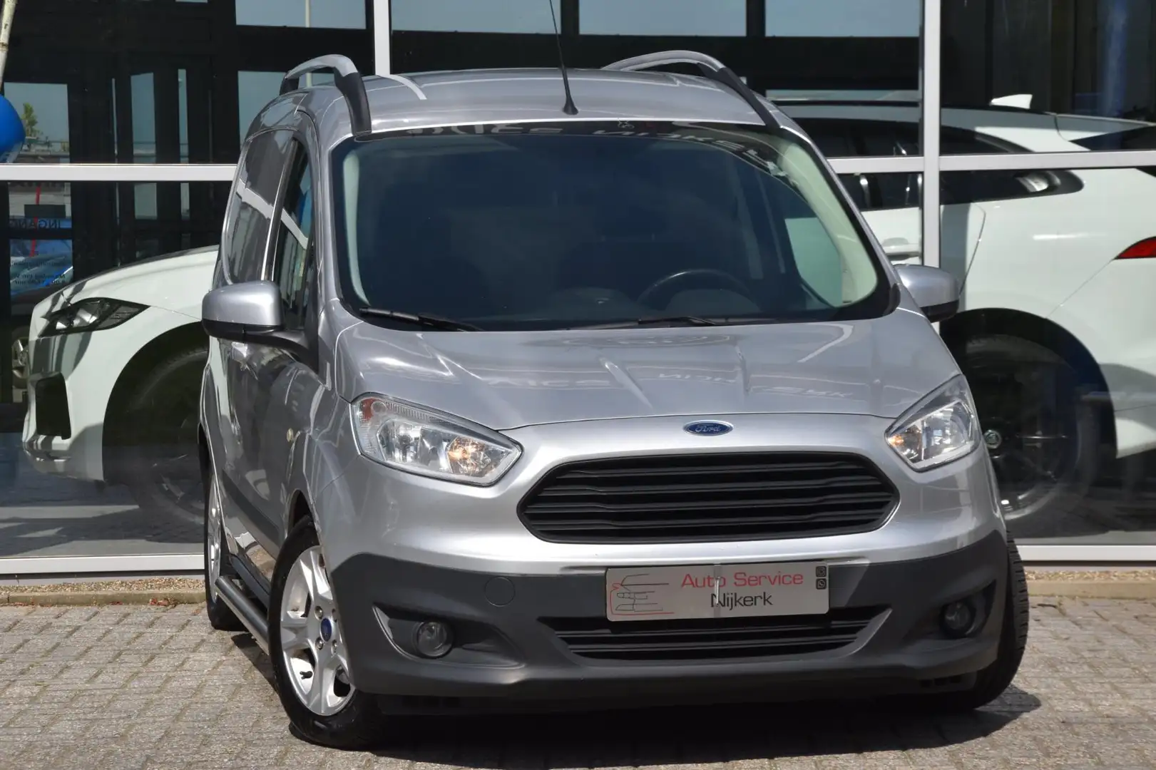 Ford Transit Courier 1.5 TDCI Trend Airco Pdc Camera Nav. Btw Elek. Ram Gri - 1