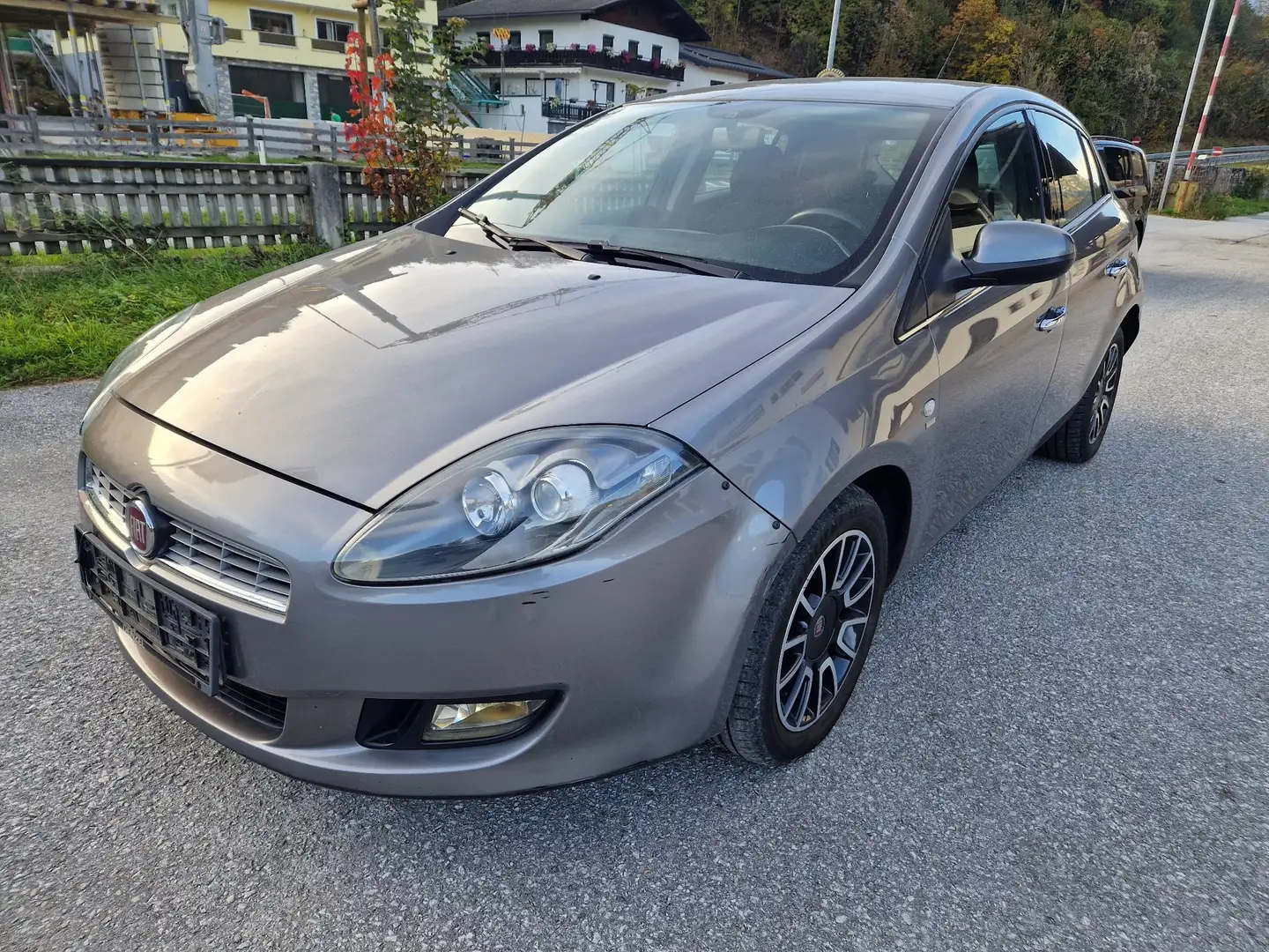 Fiat Bravo 1,6 Multijet 120 DPF Emotion - 1