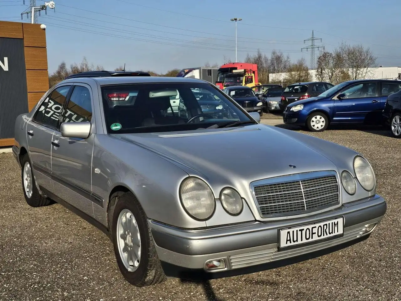 Mercedes-Benz E 240 Elegance AUTOMATIK* KLIMAANLAGE*, foto 5