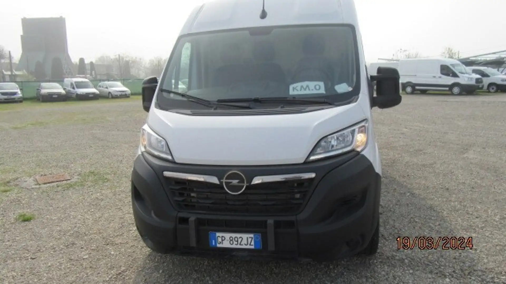 Opel Movano EDITION L2-H2 35QLI 2200 140CV Bílá - 2