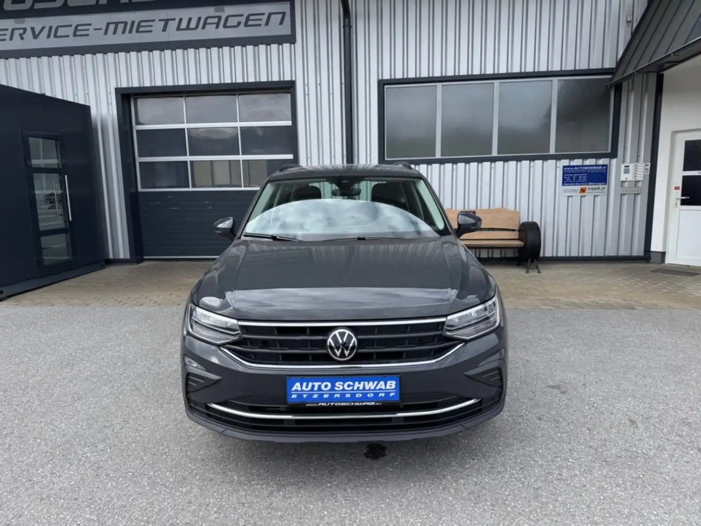 Volkswagen Tiguan Life TSI ACT Grau - 2