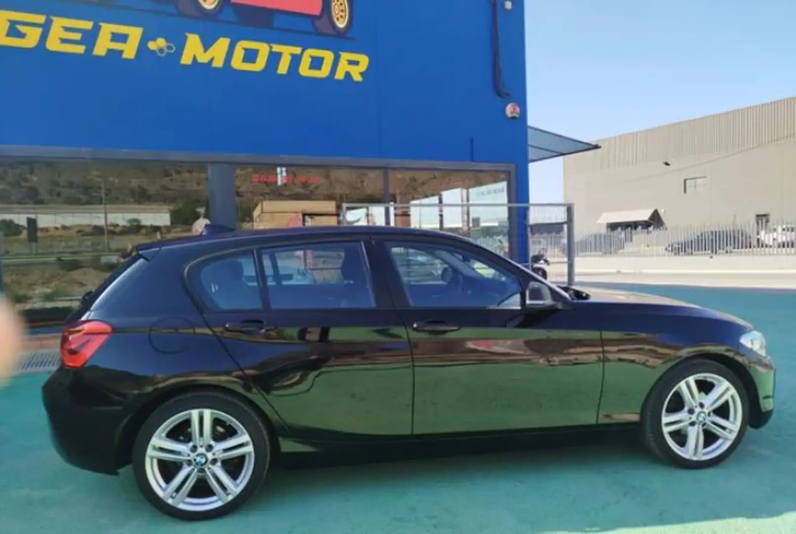BMW 116 116i (4.75) - 2