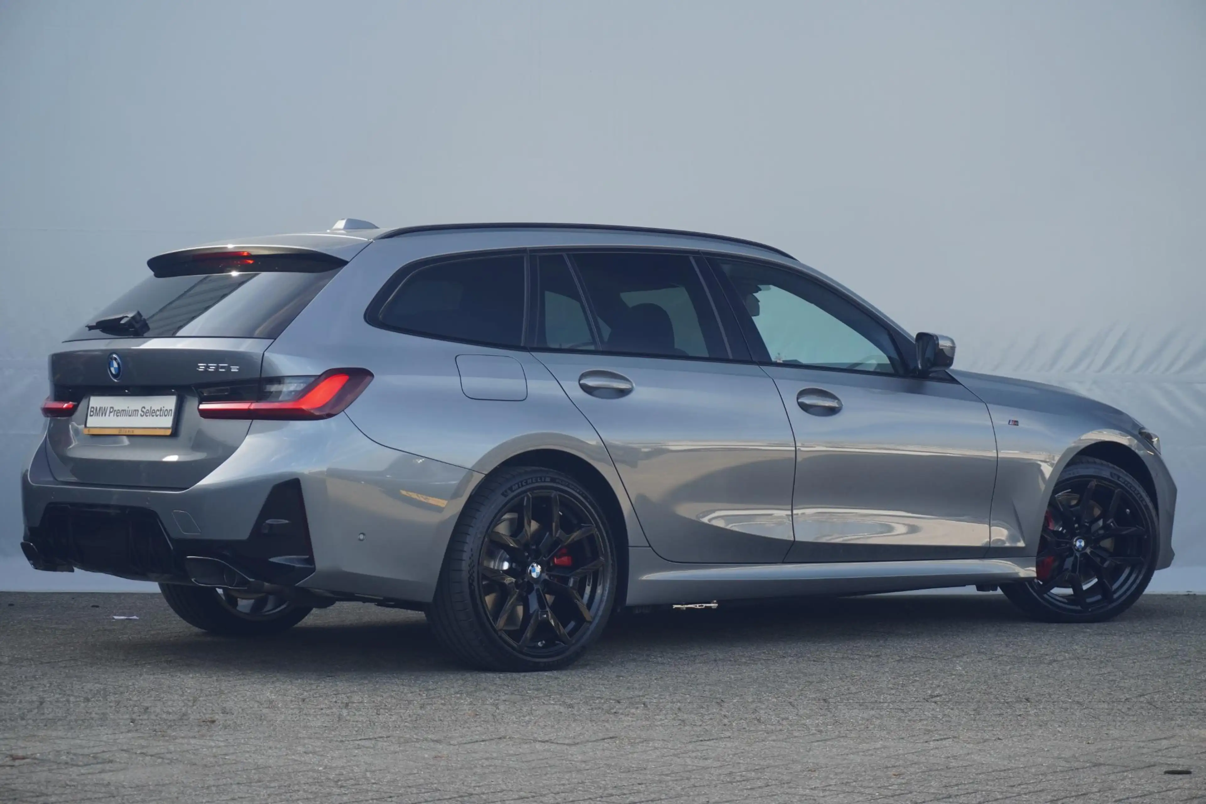 BMW 330 3 Serie Touring 330e M Sportpakket | Comfort Pack — photo 2