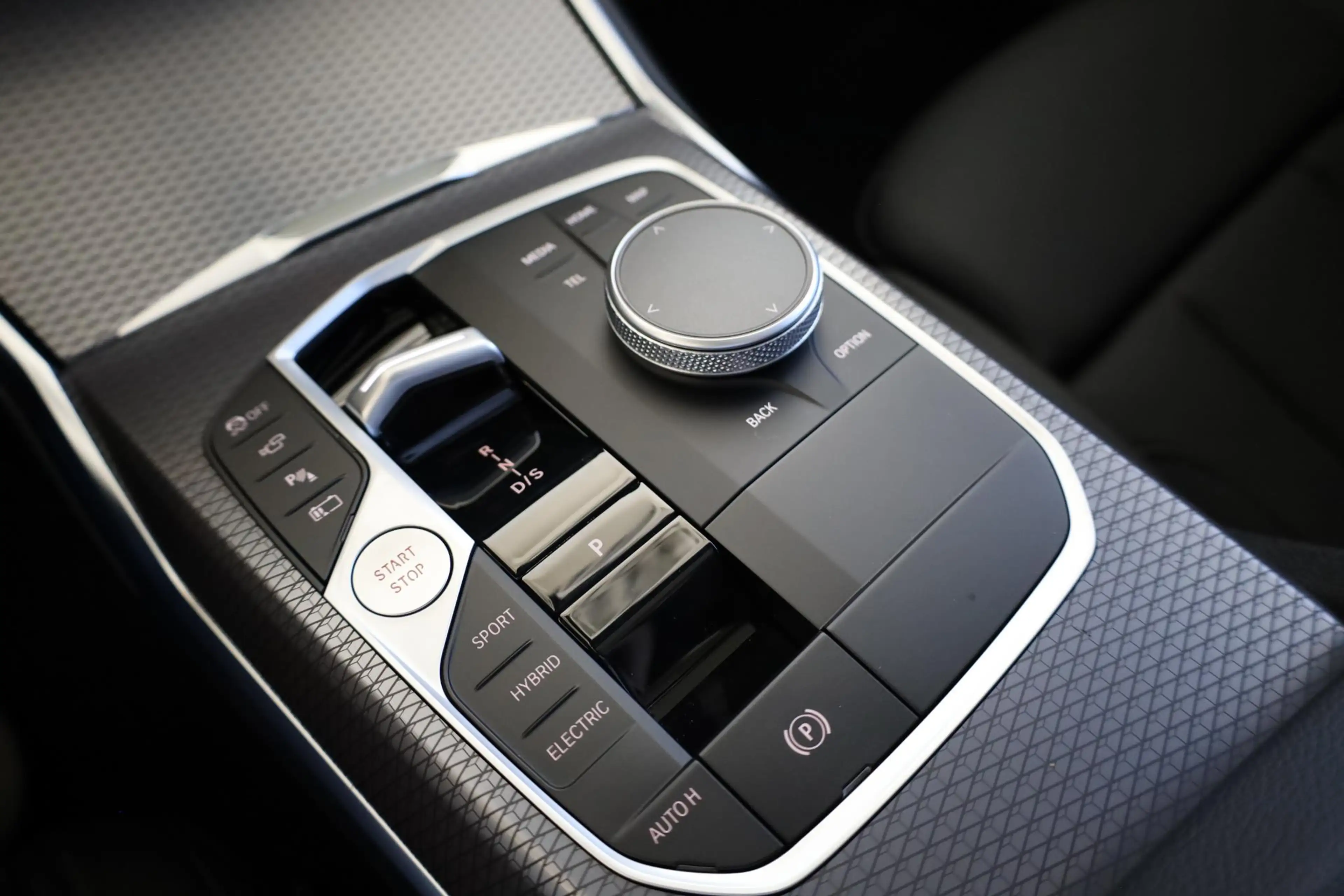 BMW 330 3 Serie Touring 330e M Sportpakket | Comfort Pack — photo 13