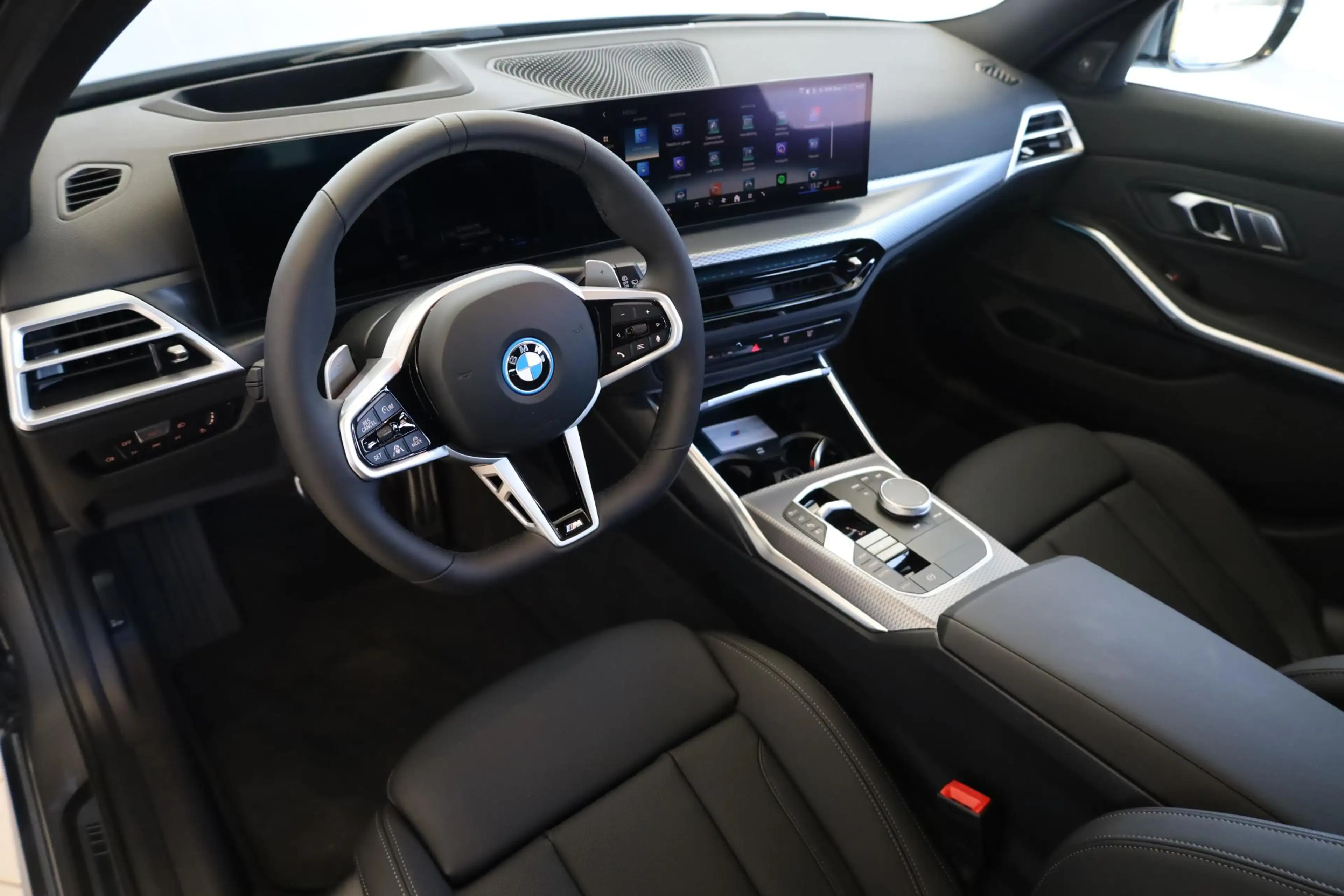 BMW 330 3 Serie Touring 330e M Sportpakket | Comfort Pack — photo 10