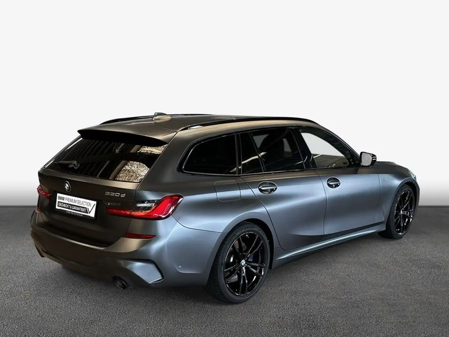 BMW 330 d Touring xDrive Aut. M Sport Grau - 2