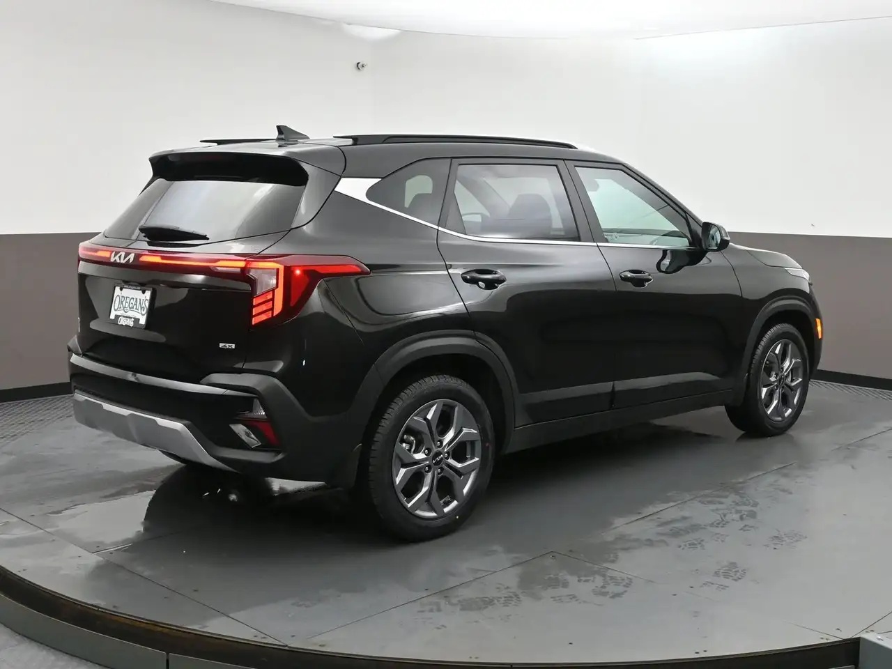 Kia Seltos снимка Kia Seltos