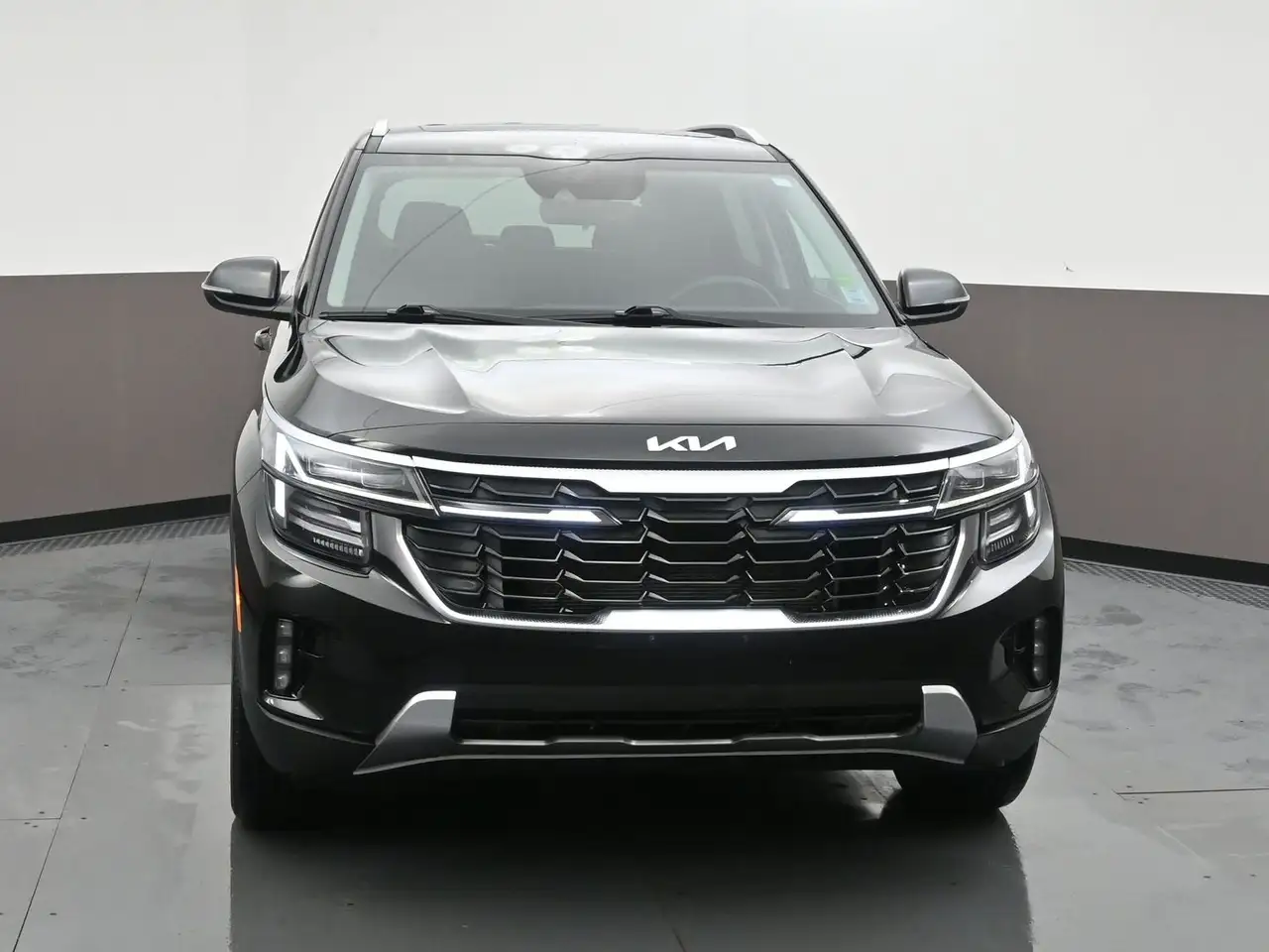 Kia Seltos снимка Kia Seltos