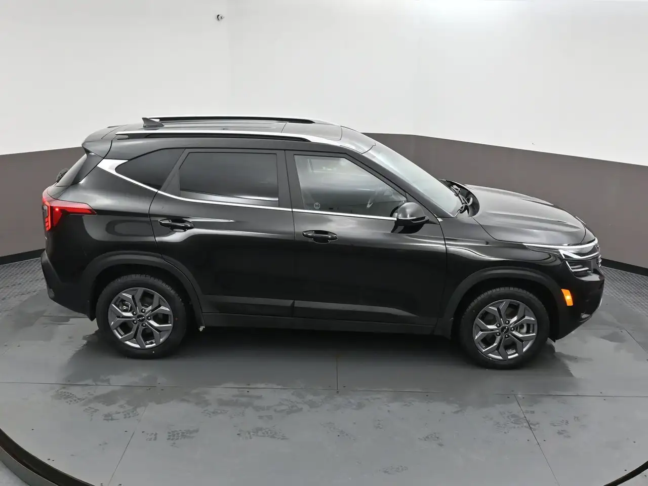 Kia Seltos снимка Kia Seltos