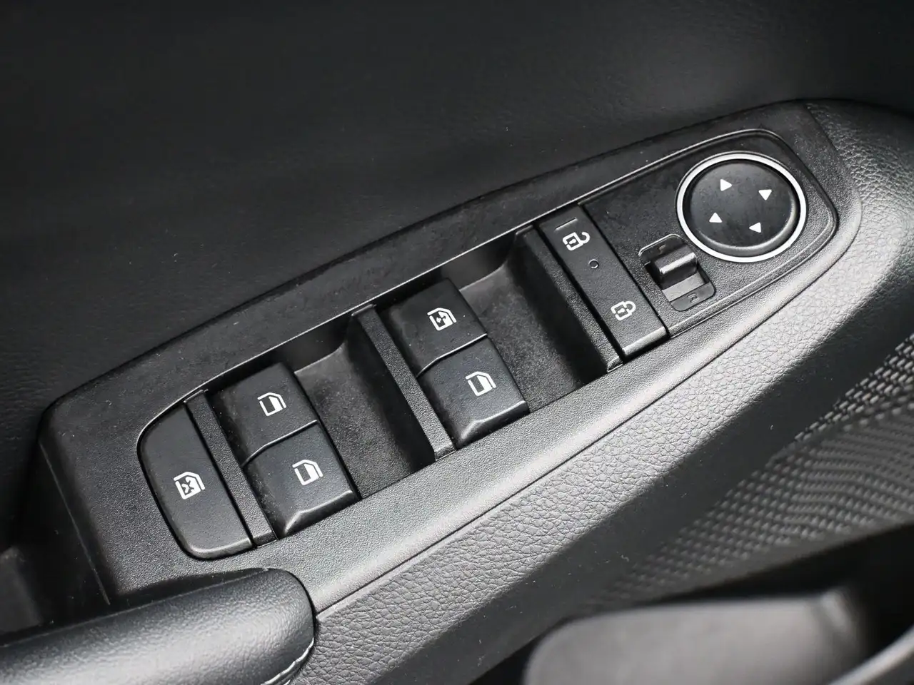 Kia Seltos снимка Kia Seltos