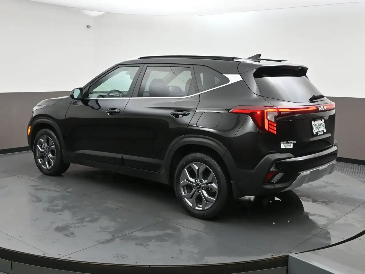 Kia Seltos снимка Kia Seltos