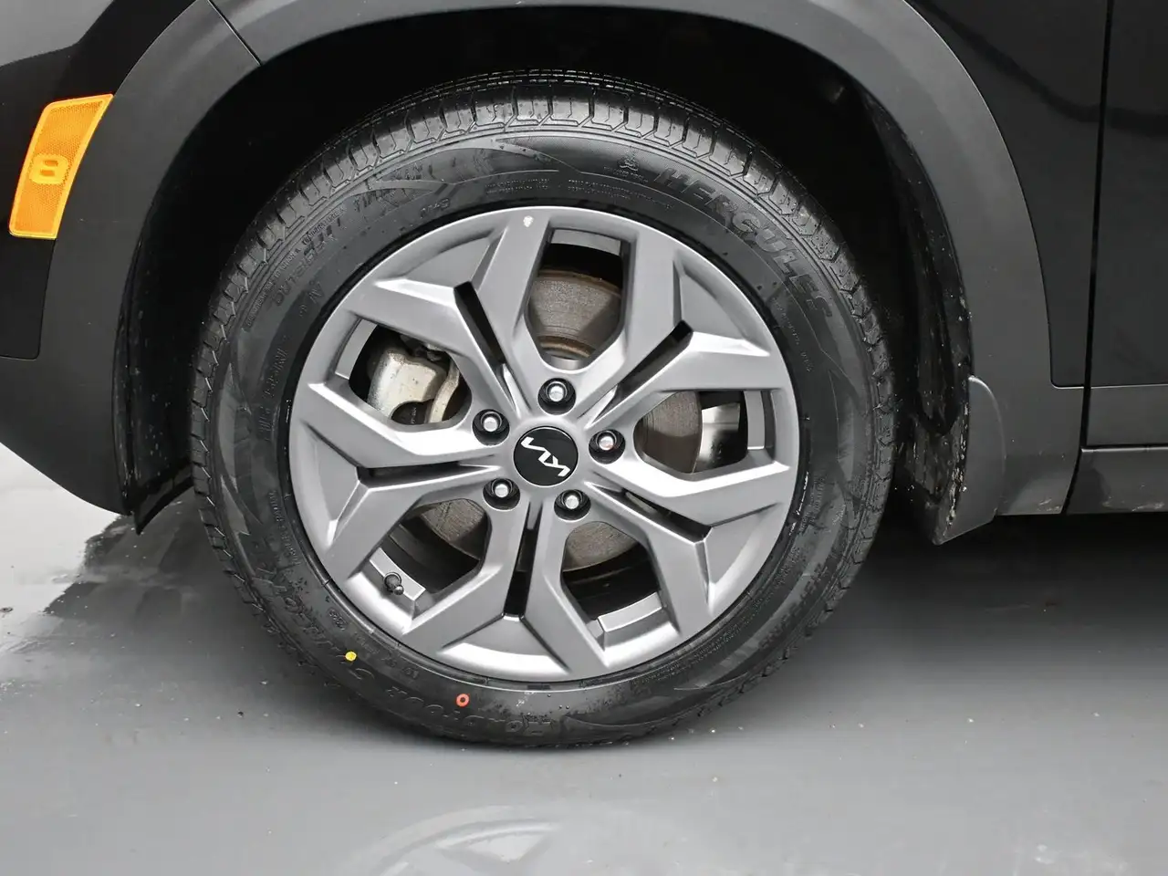 Kia Seltos снимка Kia Seltos