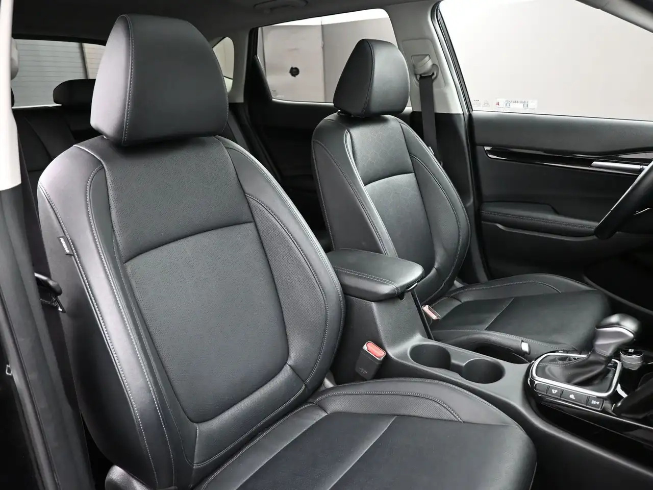 Kia Seltos снимка Kia Seltos