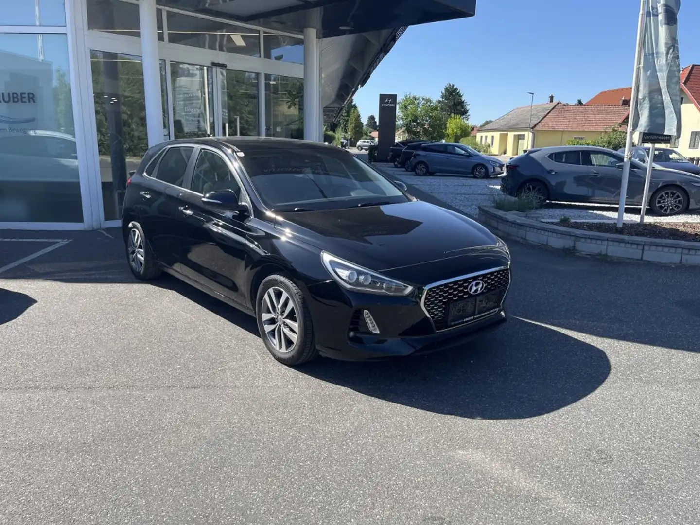 Hyundai i30 - PD Premium 1,4 T-GDi 106k-P5/6-O1 Schwarz - 1