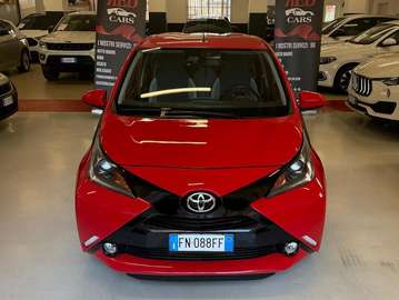 Aygo II 2014 5p 1.0 x-play my15